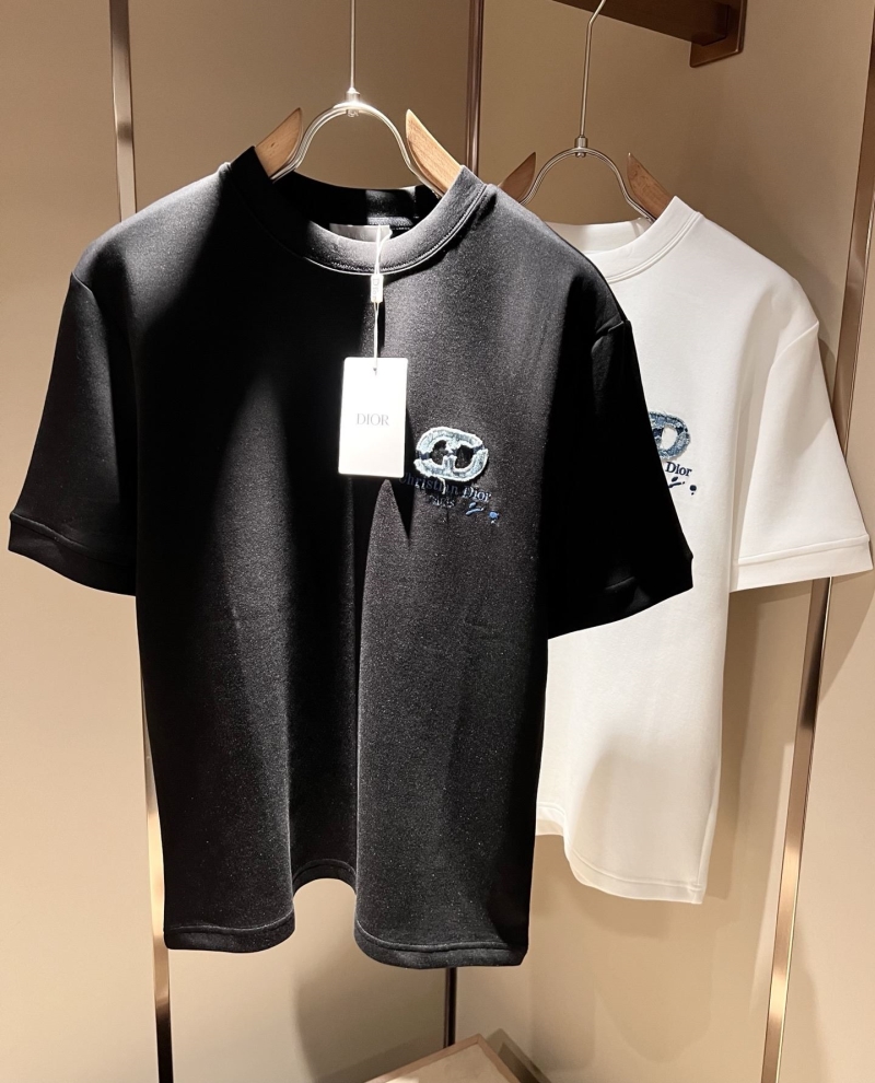 chr1st1an D10r t-shirts